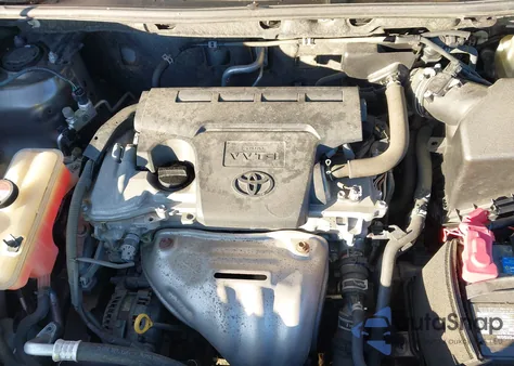 2015 Toyota Rav4 Le z USA, uszkodzony, nr VIN JTMBFREV2FD169843